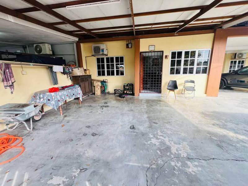 Rumah Teres 1-Tingkat untuk Dijual di Rawang (Selangor) - Sharveenesh V - Exterior - PropertyGuru.com.my
