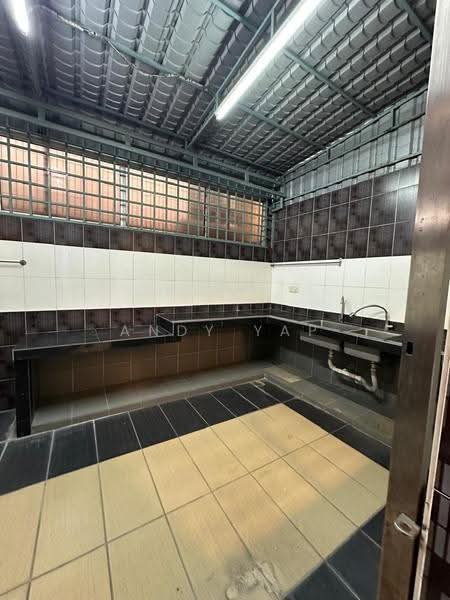 Rumah Kluster untuk Dijual di Taman Anggun (Rawang) - Andy Yap - Kitchen - PropertyGuru.com.my