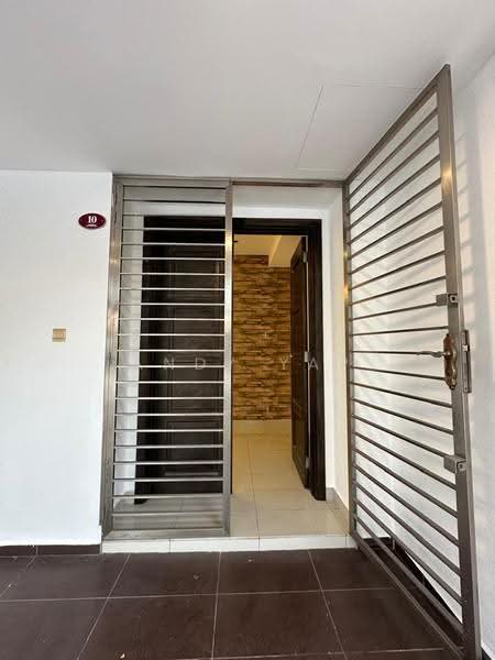 Rumah Kluster untuk Dijual di Taman Anggun (Rawang) - Andy Yap - Entrance - PropertyGuru.com.my