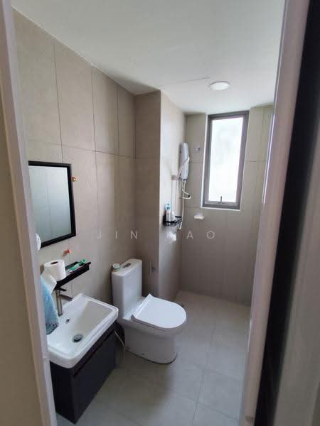 Service Residence for Sale at Kenwingston Platz - Jin Hao - Bathroom - PropertyGuru.com.my