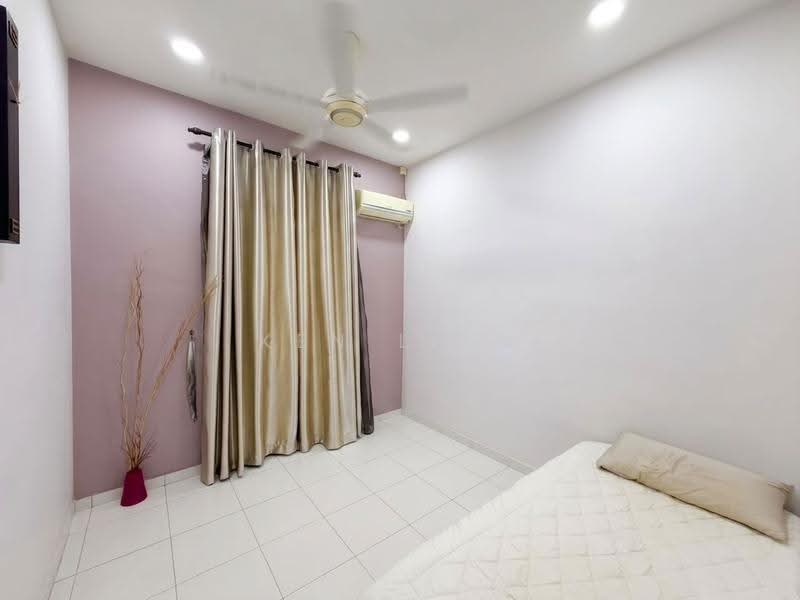 2-storey Terraced House for Rent in Setia Tropika (Johor Bahru) - Ken Liew - Bedroom - PropertyGuru.com.my