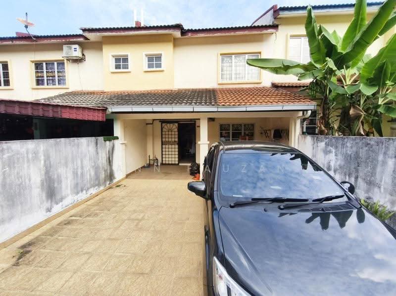 2-storey Terraced House for Sale in Bukit Beruntung (Selangor) - Zann Fauzan - Exterior - PropertyGuru.com.my