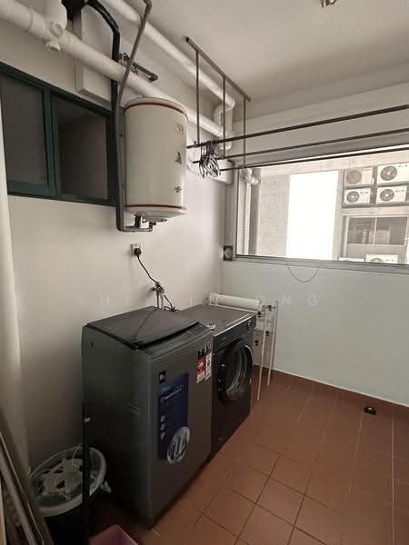 Kondominium untuk Dijual di Mont Kiara Astana - SHI YIN ONG - Balcony - PropertyGuru.com.my
