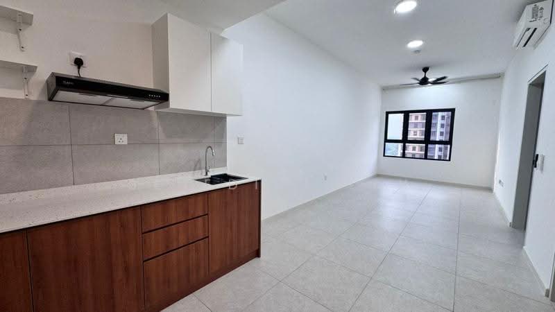Kediaman Servis untuk Disewa di Teja @ Subang Jaya City Centre (SJCC) - Benedict Tan - Kitchen - PropertyGuru.com.my