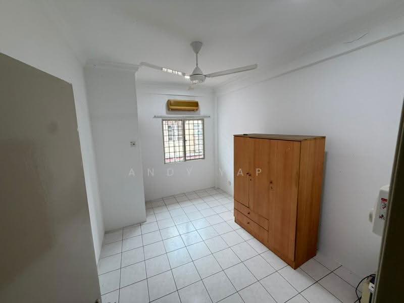 Terraced House for Sale in Rawang (Selangor) - Andy Yap - Bedroom - PropertyGuru.com.my