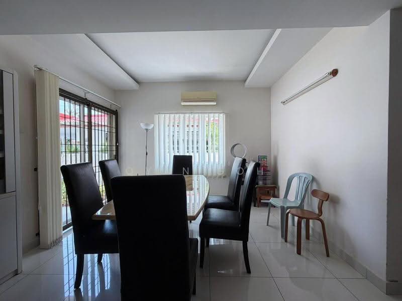 Semi-Detached House for Sale in Desa Ria (Sungai Ara) - Qyan Goh - Dining Room - PropertyGuru.com.my