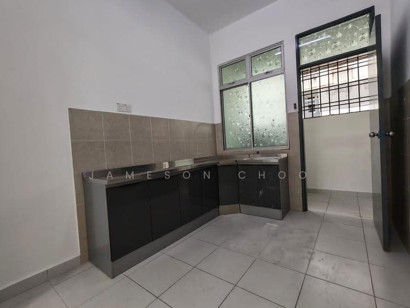 2.5-storey Terraced House for Sale in Taman Pulai Mutiara (Iskandar Puteri (Nusajaya)) - Jameson Choo - Kitchen - PropertyGuru.com.my