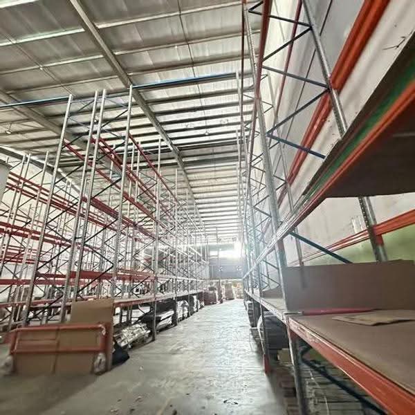 Gudang untuk Disewa di Taman Bunga Negara (Shah Alam) - Jordan Leong - Interior - PropertyGuru.com.my