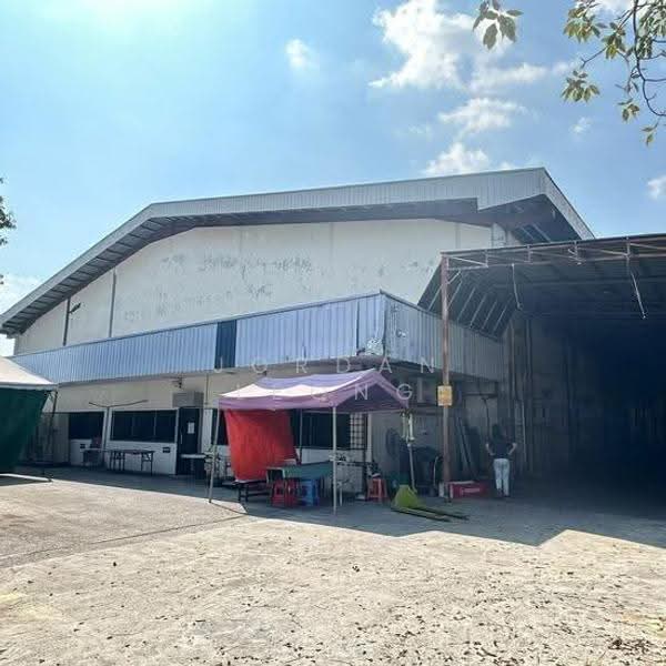 Gudang untuk Disewa di Taman Bunga Negara (Shah Alam) - Jordan Leong - Exterior - PropertyGuru.com.my