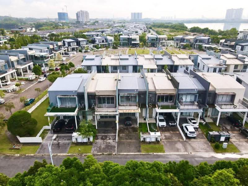Semi-Detached House for Sale in TAMAN PUCHONG UTAMA (Puchong) - Ahmad Muslim - PropertyGuru.com.my