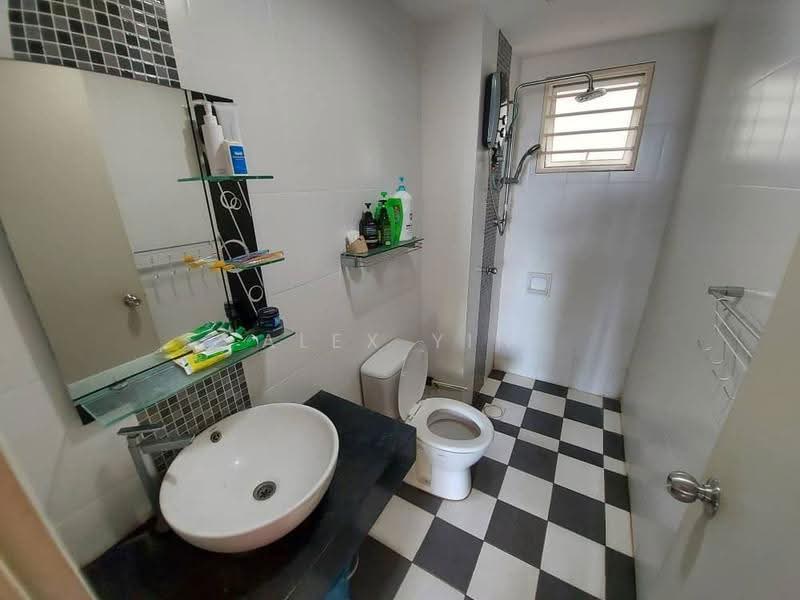 Condominium for Rent at Panorama Residences @ Batu Caves - Alex Yin - Bathroom - PropertyGuru.com.my