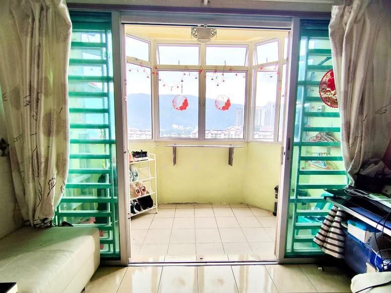 Apartment for Sale at Sri Kristal - Vinnie Loh - Balcony - PropertyGuru.com.my