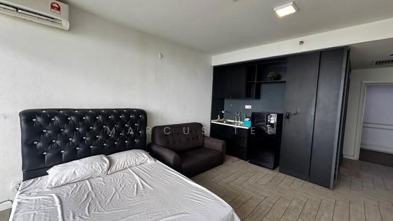Service Residence for Rent at Marriot International Hotel @ Empire City - Marcus Tee - Bedroom - PropertyGuru.com.my