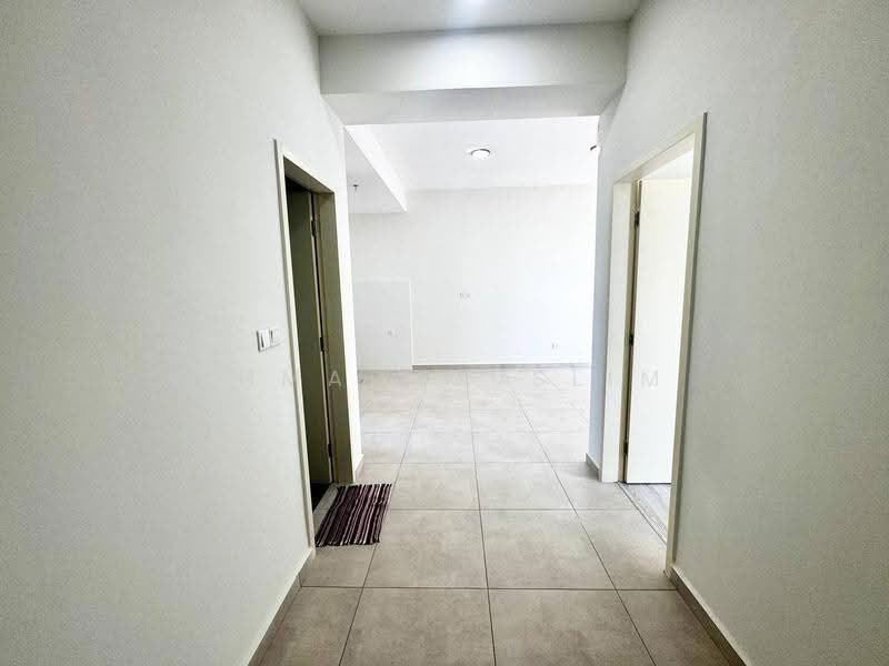 Townhouse for Sale in Seri Kembangan (Selangor) - Ahmad Muslim - Entrance - PropertyGuru.com.my