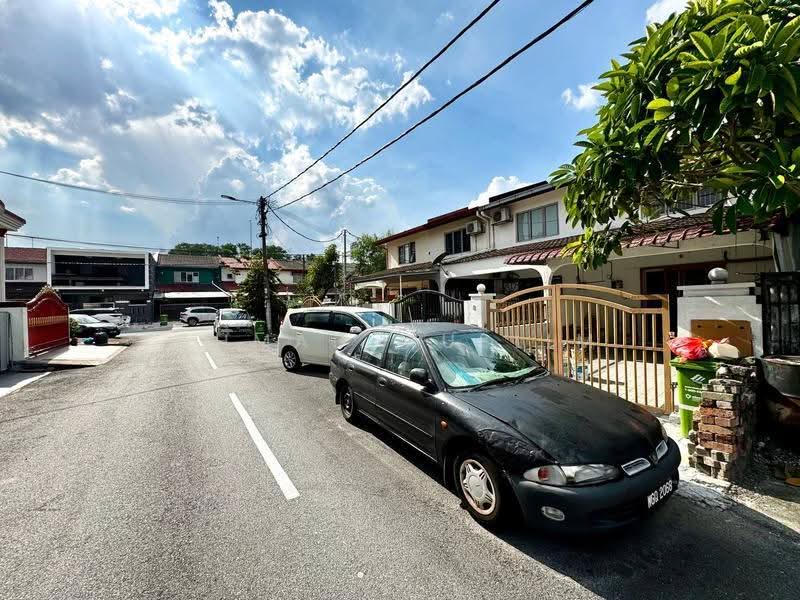 2-storey Terraced House for Sale in Bandar Baru Sri Petaling (Sri Petaling) - Ahmad Muslim - Exterior - PropertyGuru.com.my