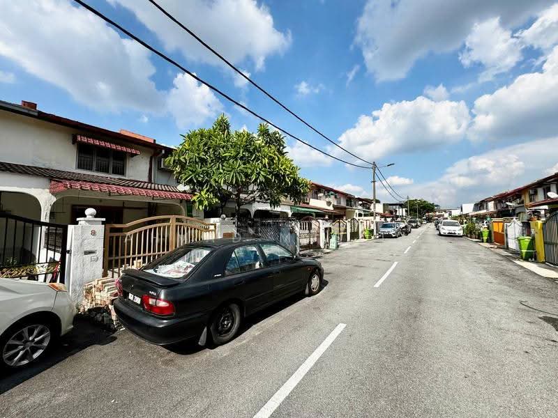 2-storey Terraced House for Sale in Bandar Baru Sri Petaling (Sri Petaling) - Ahmad Muslim - Exterior - PropertyGuru.com.my
