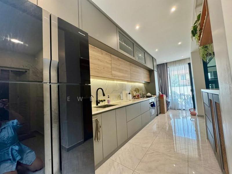 Rumah Teres 2.5-Tingkat untuk Dijual di Ampang Saujana (Ampang) - Eweng Poh - Kitchen - PropertyGuru.com.my