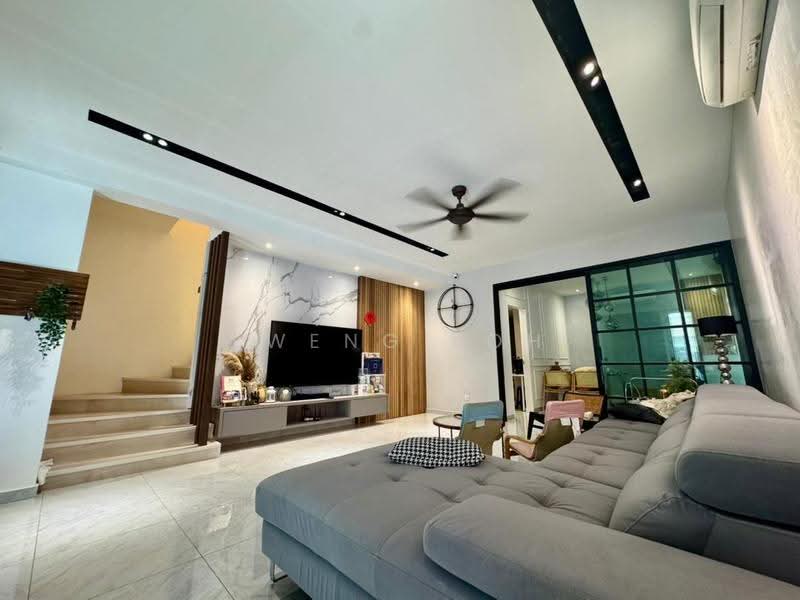 Rumah Teres 2.5-Tingkat untuk Dijual di Ampang Saujana (Ampang) - Eweng Poh - Living Room - PropertyGuru.com.my