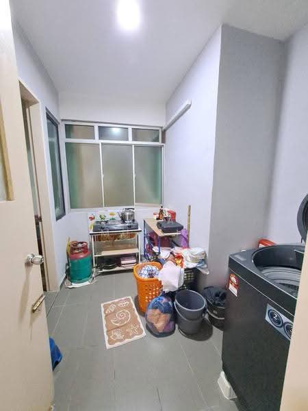 Condominium for Sale at Paragon 3 - Ahmad Muslim - Kitchen - PropertyGuru.com.my