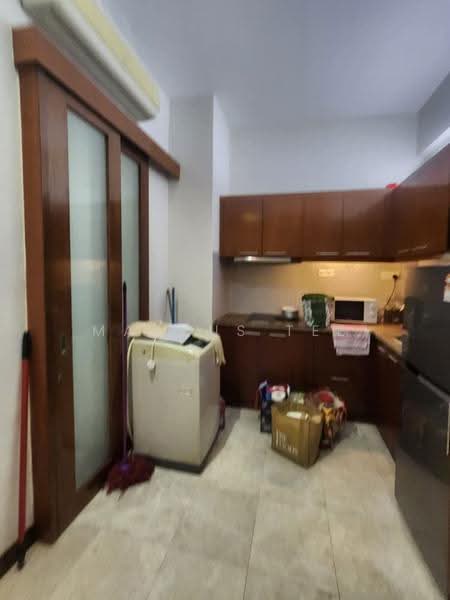 Kondominium untuk Disewa di 10 Semantan Suites - Marcus Tee - Kitchen - PropertyGuru.com.my