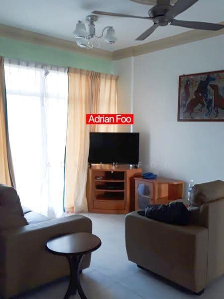 Pangsapuri untuk Disewa di Desa Bistari - Adrian Foo - Living Room - PropertyGuru.com.my