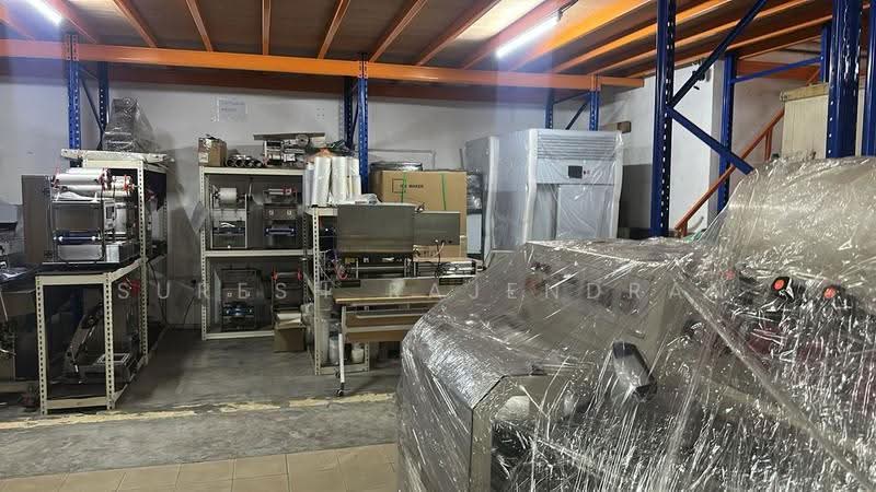 Shop / Office untuk Disewa di Taman Johor Jaya (Johor Bahru) - Suresh Rajendran - PropertyGuru.com.my