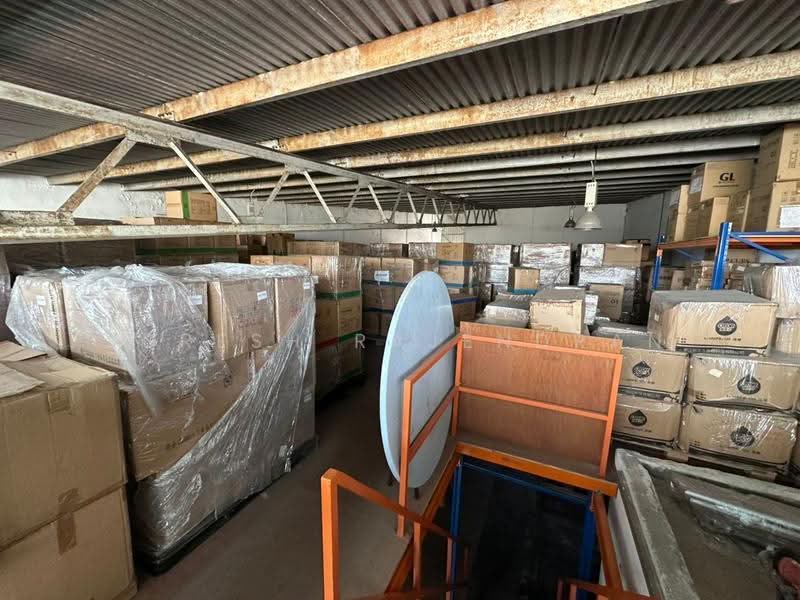 Shop / Office untuk Disewa di Taman Johor Jaya (Johor Bahru) - Suresh Rajendran - Interior - PropertyGuru.com.my