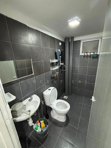 Apartment for Rent at Residensi Enesta - Vincent Lai - Bathroom - PropertyGuru.com.my