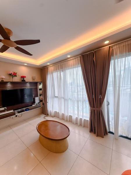 Kondominium untuk Disewa di EdgeWood Residences @ SkySanctuary - Stanley Sia - Living Room - PropertyGuru.com.my