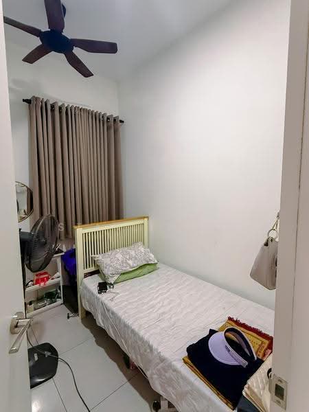 Kondominium untuk Disewa di EdgeWood Residences @ SkySanctuary - Stanley Sia - Bedroom - PropertyGuru.com.my