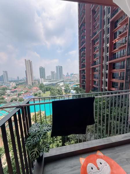 Kondominium untuk Disewa di EdgeWood Residences @ SkySanctuary - Stanley Sia - Balcony - PropertyGuru.com.my