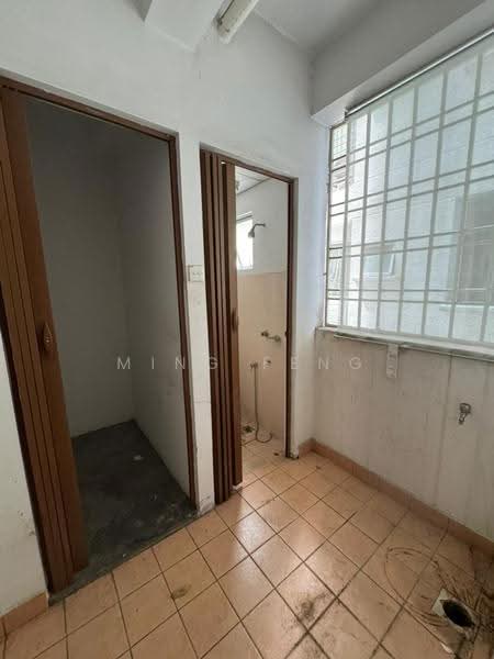 Kondominium untuk Dijual di Villa Wangsamas - Ming Feng - Bathroom - PropertyGuru.com.my