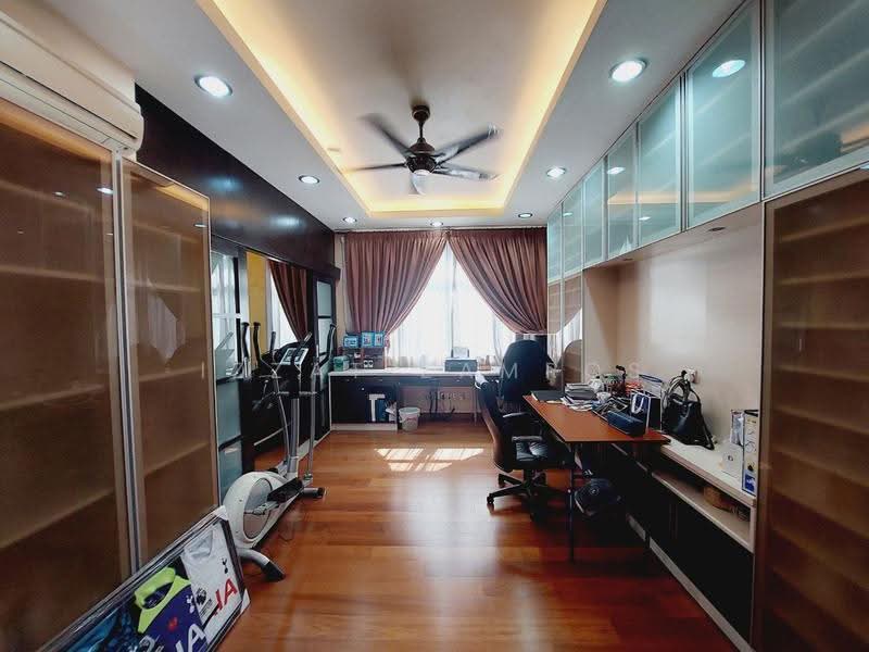 Bungalow House untuk Dijual di Damansara Legenda (Petaling Jaya) - Izzat Zamros - Study - PropertyGuru.com.my