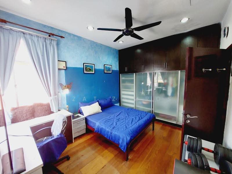 Bungalow House untuk Dijual di Damansara Legenda (Petaling Jaya) - Izzat Zamros - Bedroom - PropertyGuru.com.my