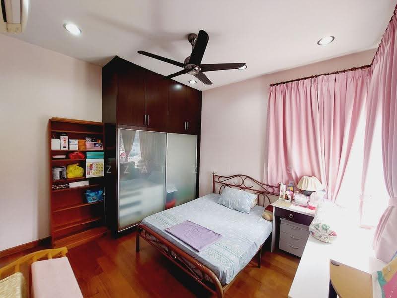 Bungalow House untuk Dijual di Damansara Legenda (Petaling Jaya) - Izzat Zamros - Bedroom - PropertyGuru.com.my