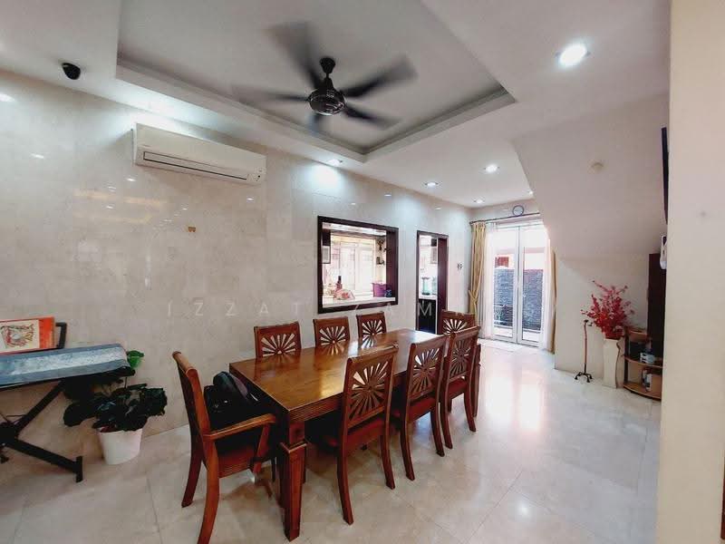 Bungalow House untuk Dijual di Damansara Legenda (Petaling Jaya) - Izzat Zamros - Dining Room - PropertyGuru.com.my