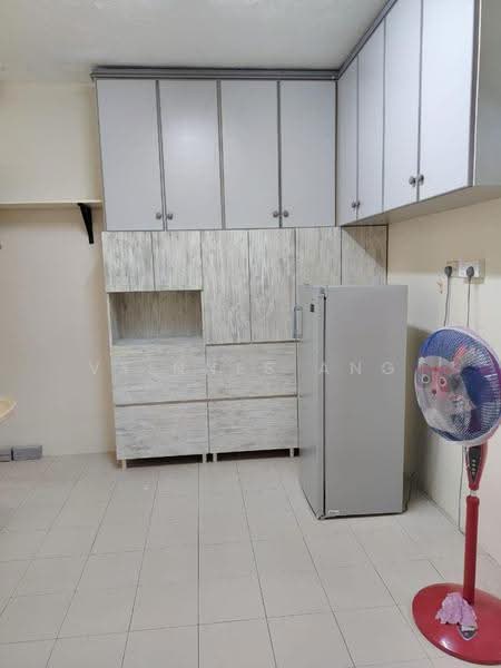 Rumah Teres 2-Tingkat untuk Dijual di Jelutong (Penang) - Vyinnes Ang - Kitchen - PropertyGuru.com.my