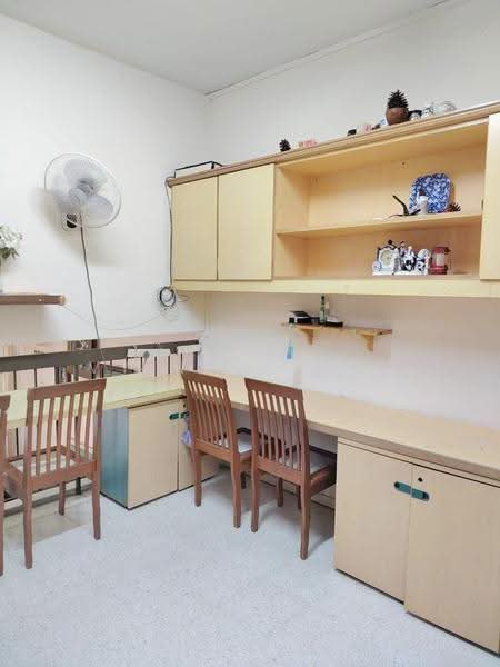 Rumah Teres 2-Tingkat untuk Dijual di Jelutong (Penang) - Vyinnes Ang - Study - PropertyGuru.com.my