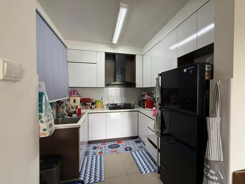 Kondominium untuk Dijual di Fairway Suites - Jin Teok - Kitchen - PropertyGuru.com.my