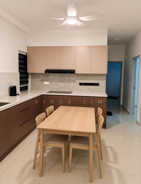 Kediaman Servis untuk Dijual di One Equine - Vince Lim - Kitchen - PropertyGuru.com.my