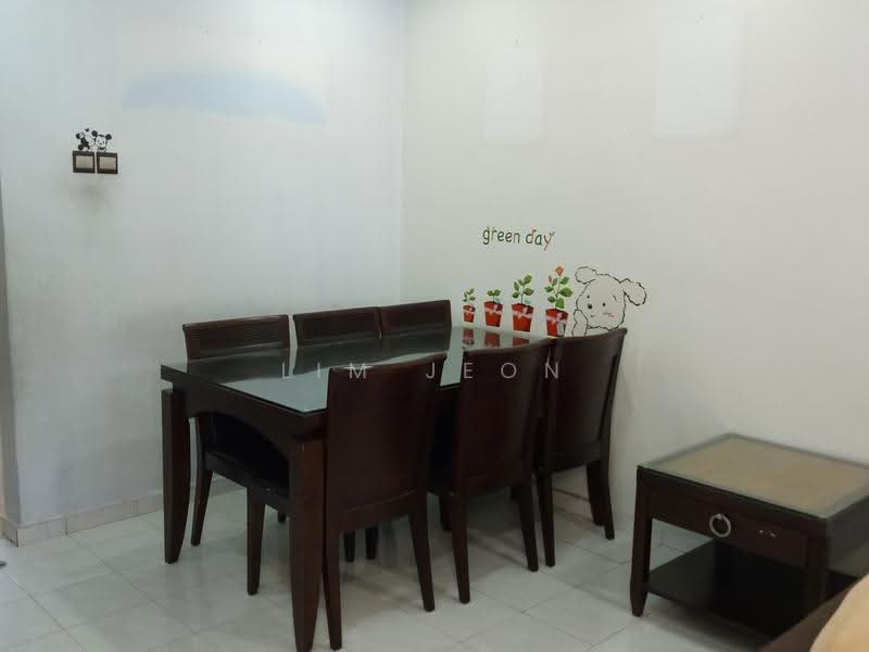 Rumah Teres 2-Tingkat untuk Disewa di Bandar Botanic (Klang) - Lim Jeon - Dining Room - PropertyGuru.com.my