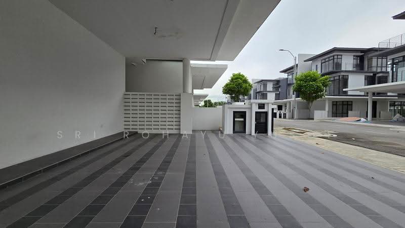Rumah Berkembar untuk Dijual di IOI Resort City (Putrajaya) - Sri Rohayu Yusof - PropertyGuru.com.my