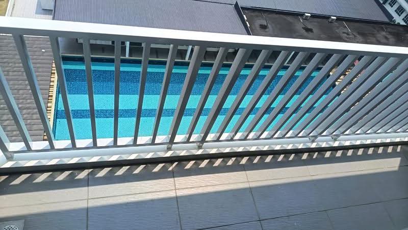 Kediaman Servis untuk Disewa di Twin Danga Residence - YC Fung - Pool - PropertyGuru.com.my