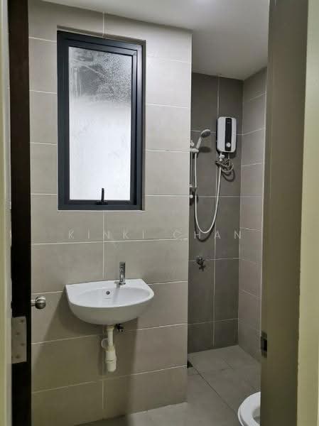 Kondominium untuk Dijual di Lido Residency - KINKI CHAN - Bathroom - PropertyGuru.com.my