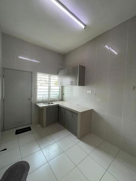 2-storey Terraced House for Rent in Kajang (Selangor) - Eson Chew - Kitchen - PropertyGuru.com.my