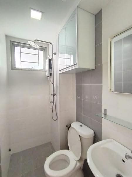 Pangsapuri untuk Disewa di Mewah 9 Residence - Eson Chew - Bathroom - PropertyGuru.com.my
