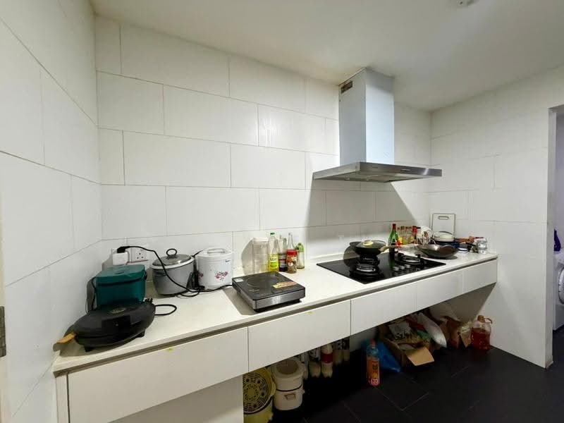 Service Residence for Rent at SqWhere Service Apartments - Pooi Yee Than - Kitchen - PropertyGuru.com.my