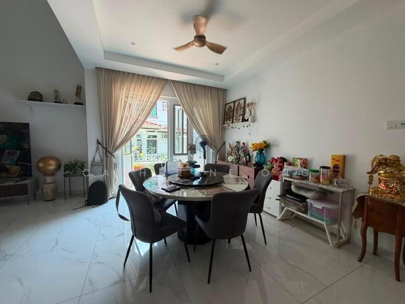 Rumah Berkembar untuk Dijual di Taman Pelangi Indah (Ulu Tiram) - Catherine Ong - PropertyGuru.com.my