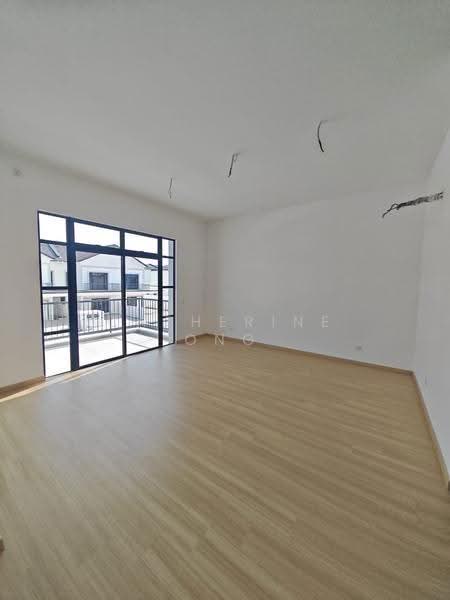 Cluster House for Sale in Eco Botanic (Iskandar Puteri (Nusajaya)) - Catherine Ong - Balcony - PropertyGuru.com.my