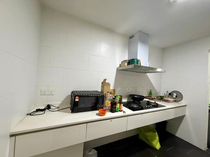 Service Residence for Rent at SqWhere Service Apartments - Lennon Poon - Kitchen - PropertyGuru.com.my